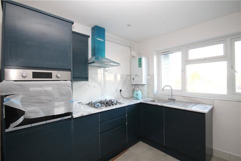 3 bedroom apartment to rent, Tennison Road, London, SE25