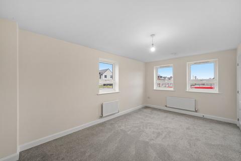 4 bedroom detached house to rent, White Lias Way, Upper Lighthorne, Leamington Spa, CV33