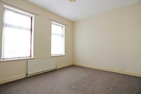 2 bedroom terraced house to rent, Napier Road, Gravesend, DA11