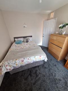 1 bedroom in a house share to rent, Tynedale Avenue, Wallsend NE28