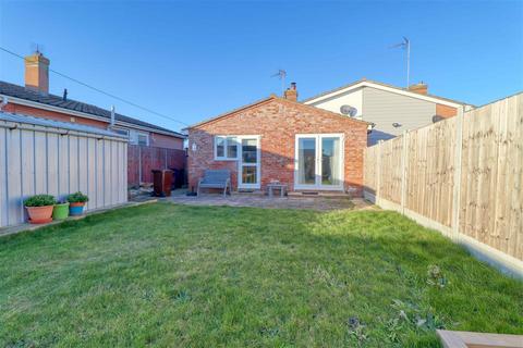 8 Clays Road, Walton On The Naze, CO14 8SA