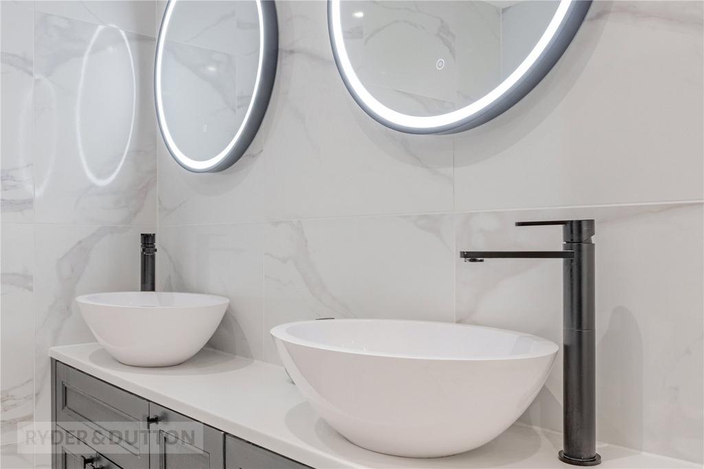 Double Vanity Unit