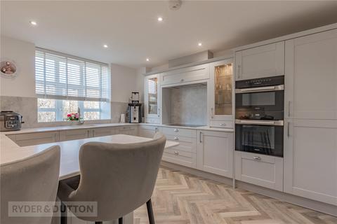 29 Whitehead Close, Greenfield, Oldham, OL3 7PP