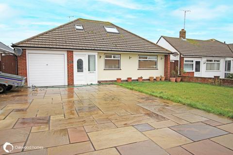 5 bedroom detached bungalow for sale - Clarence Avenue, Cliftonville, Margate