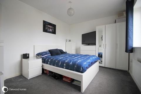 2 bedroom flat for sale - Castle Drive, Westwood Cross, Margate