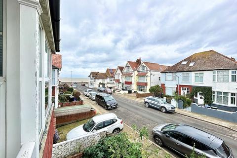 8 bedroom terraced house for sale, Westcliff Road, Westbrook, Margate