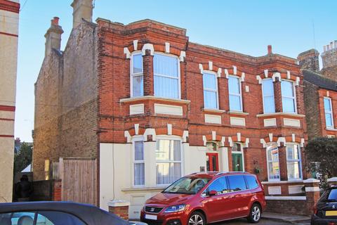 6 bedroom semi-detached house for sale, Prices Avenue, Cliftonville, Margate