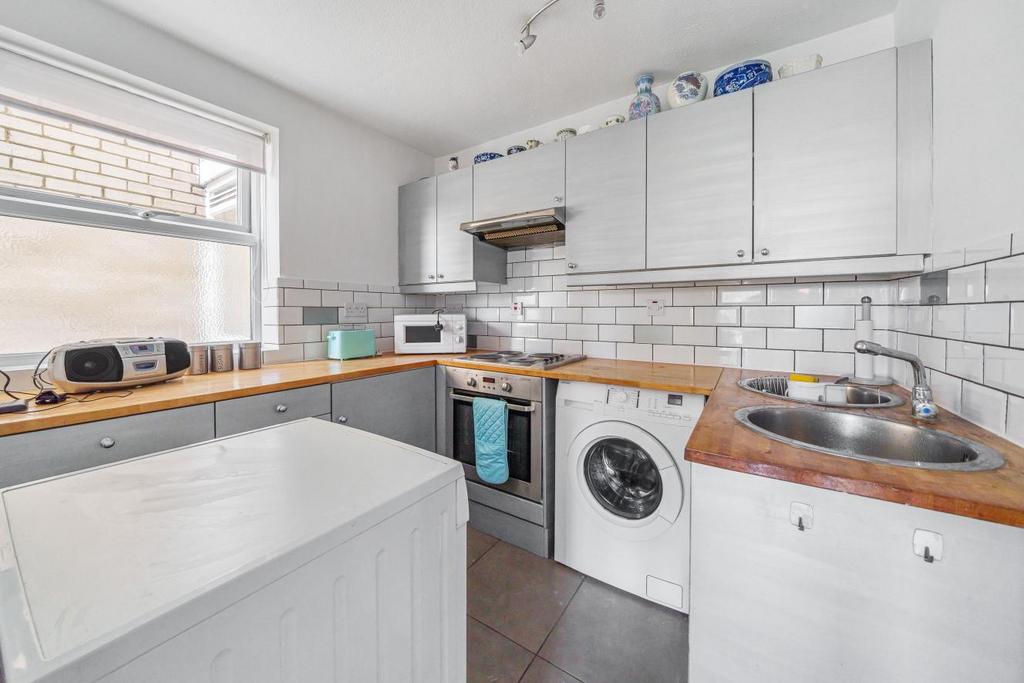 Rectory Road, Beckenham 1 bed flat for sale £265,000
