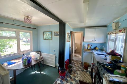 2 bedroom detached bungalow for sale, Birchington
