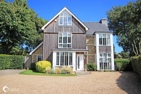 5 bedroom detached house for sale, Broadstairs