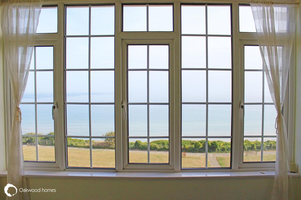 Broadstairs 1 bed apartment for sale £217,500