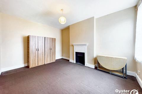 2 bedroom flat for sale, Station Road, Harrow, HA1