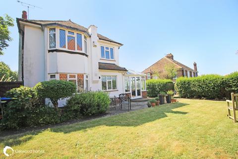 4 bedroom detached house for sale, St Lawrence Avenue, Ramsgate