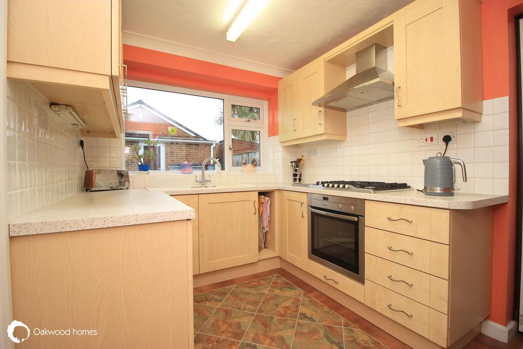 Canterbury Road East, Ramsgate 3 bed detached house £385,000