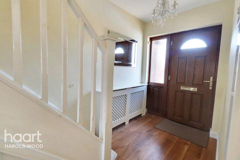 22 Firham Park Avenue, Romford, RM3 0SJ