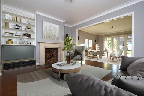 114 Canberra Road, London, SE7 8PG
