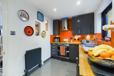 31 Cairnside, High Wycombe, HP13 7SB
