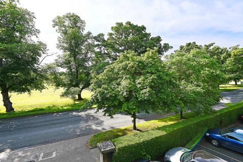 6 bedroom end of terrace house for sale, York Place, Harrogate