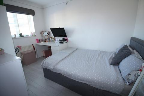 30 Boulton Close, Westbury, BA13 3GB