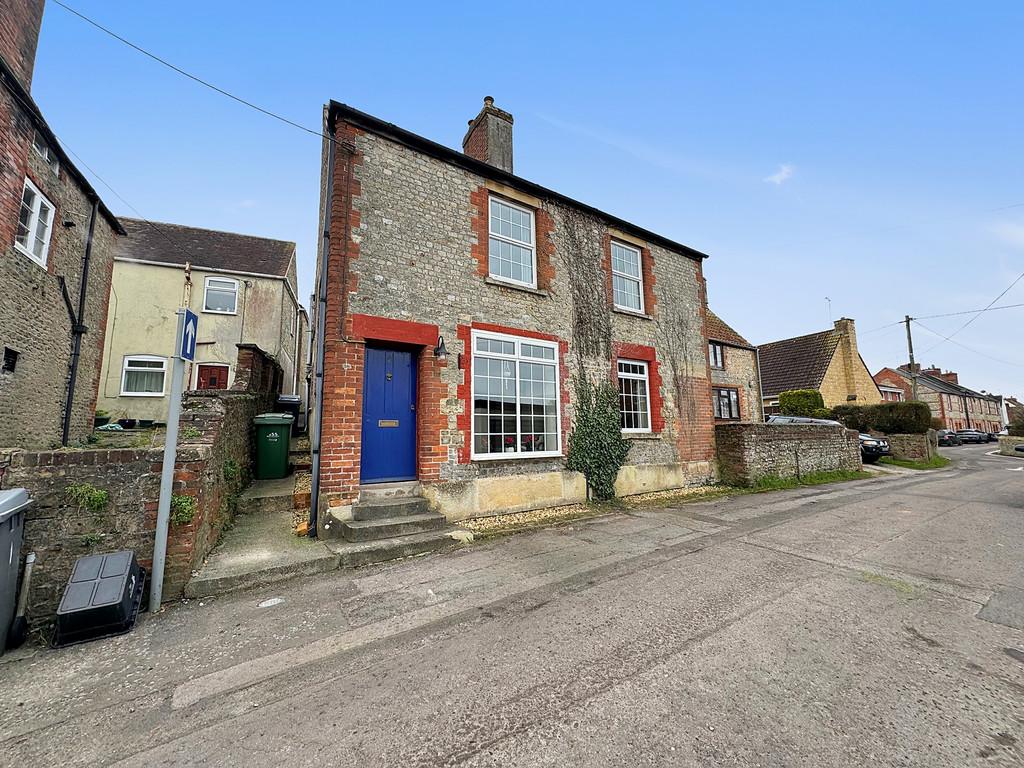 Chapel Street, Warminster 3 bed semidetached house for sale £285,000
