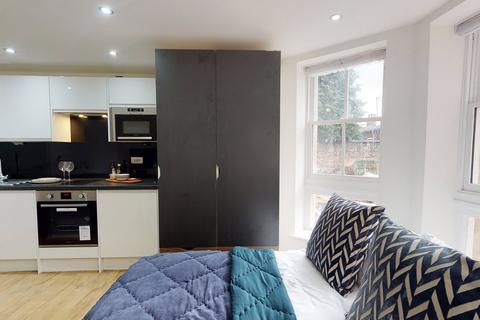 Studio to rent, Apt 10, 29 Clarendon Road, Clarendon Road LS2