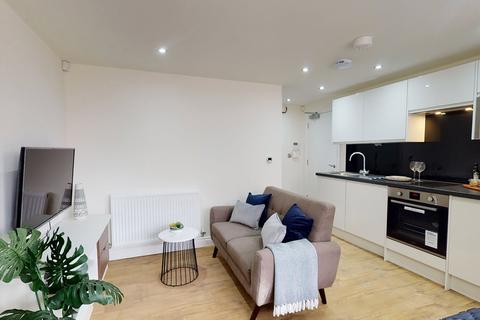 Studio to rent, Apt 10, 29 Clarendon Road, Clarendon Road LS2