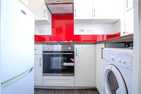 undefined, Apt 2, 215 Belle Vue Road, 215 Belle Vue Road LS3