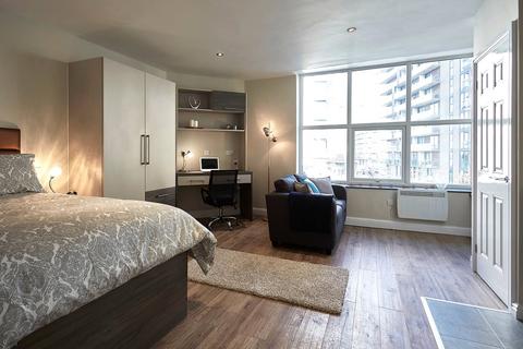 Studio to rent, Apt 17, Eagle House, Blackfriars Road M3