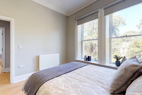 1 bedroom apartment to rent, Apt 11, 19 Springfield Mount, 19 Springfield Mount LS2