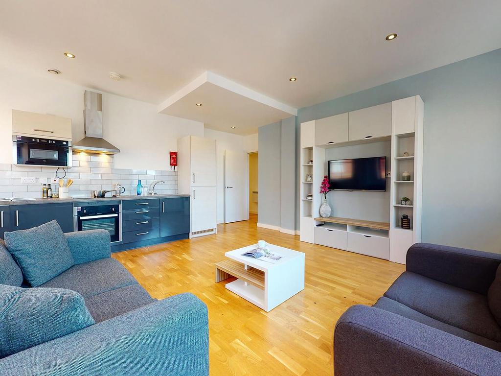 Apartment in Leeds - View 3