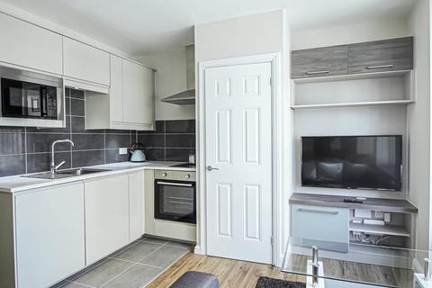Studio to rent, Apt 29, Eagle House, Blackfriars Road M3