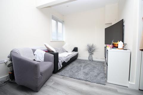 3 bedroom apartment for sale, May Road, Brighton