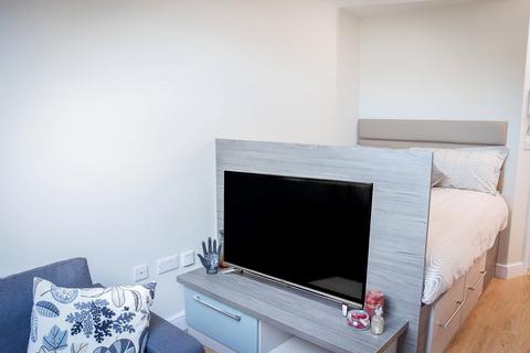 Studio to rent, Apt 8, 41 St Paul's, 41 St Paul's Street LS1