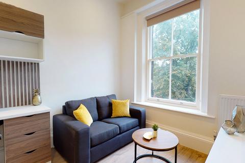 1 bedroom apartment to rent, at Leeds, Flat 8, 34 Hyde Terrace, Hyde Terrace LS2