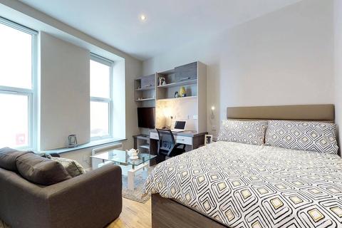 Studio to rent, Apt 13, Eagle House, Blackfriars Road M3