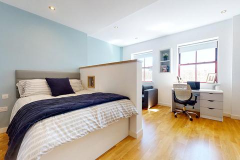 Studio to rent, Apt 9, Crown Residence, 81-89 George Street LS1