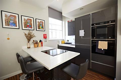 undefined, Apt 403, 25 Cross Street, 25 Cross Street M2