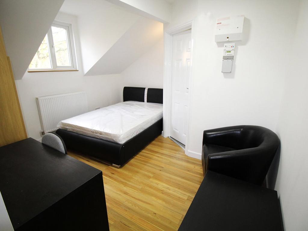 Regent Park Terrace - 2 bedroom apartment to rent