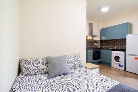 undefined, Apt 7, Lofthouse Residence, 78 Lofthouse Place LS2