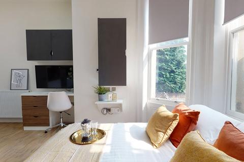 undefined, Apt 3, 29 Clarendon Road, Clarendon Road LS2
