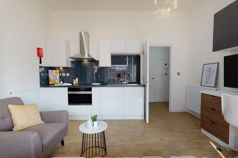 undefined, Apt 3, 29 Clarendon Road, Clarendon Road LS2