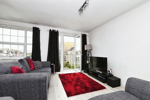 2 bedroom flat for sale, Kings Road, Westcliff-on-sea, SS0