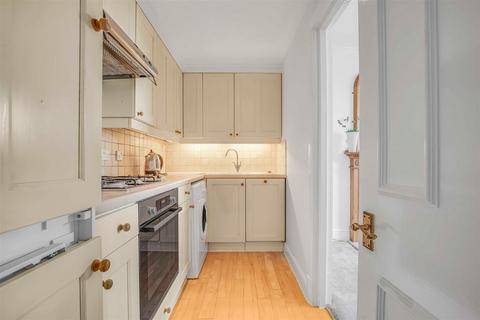 2 bedroom apartment for sale, London W10