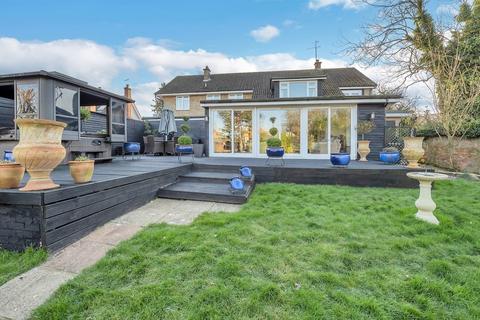 5 bedroom detached house for sale - Watton