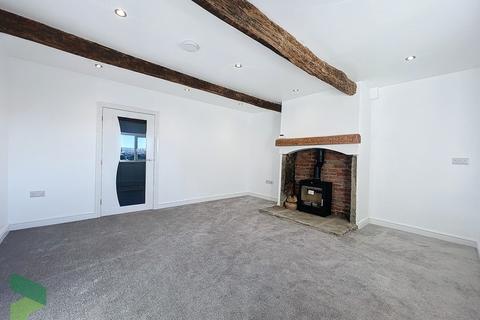 39 Blacksnape Road, Hoddlesden, Darwen, BB3 3PN