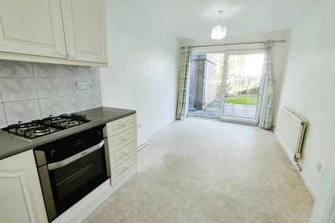 28 Severn Close, Birmingham, B36 0TT