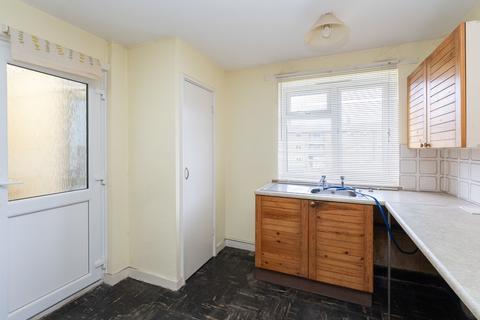 8, Porteridges Oak Ridge, Dorking, RH4 2NT
