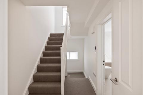 2 bedroom flat to rent, Kings Road, London