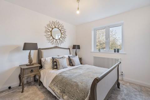 10a Cedar Walk, Kenley, CR8 5JL