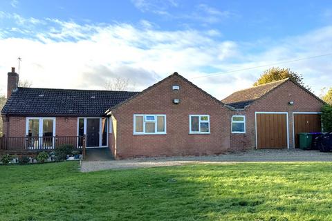 1 Bridge End, Colsterworth, Grantham, NG33 5NZ